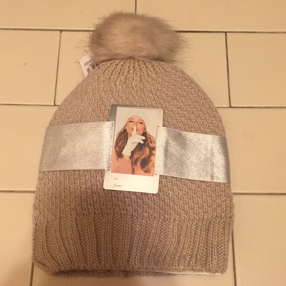 NY&C hat and gloves set